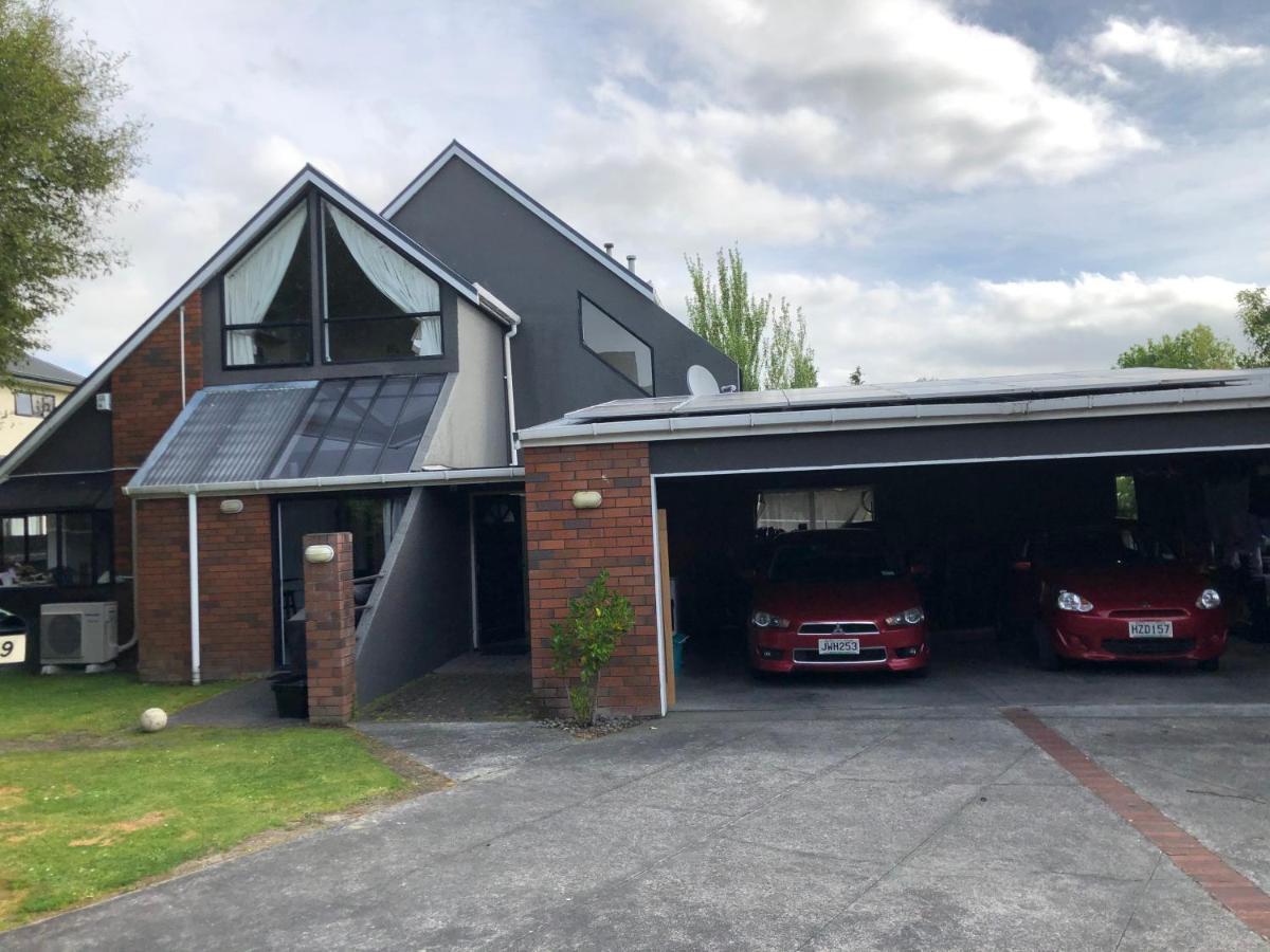 Bed and Breakfast Warm On Waterloo Palmerston North Exterior foto